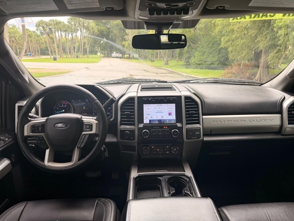 Ford F-250 SD Lariat Crew Cab 4WD 2020