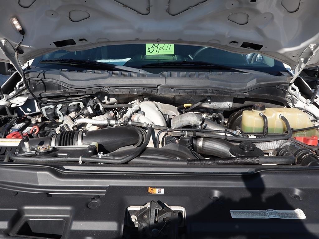 Ford F-250 SD Lariat Crew Cab 4WD 2020