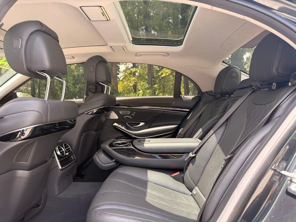 Mercedes-Benz S-Class S560 2018