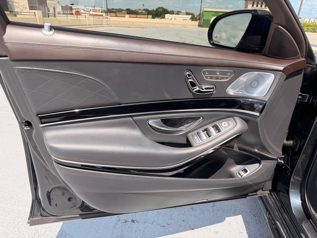 Mercedes-Benz S-Class S560 2018