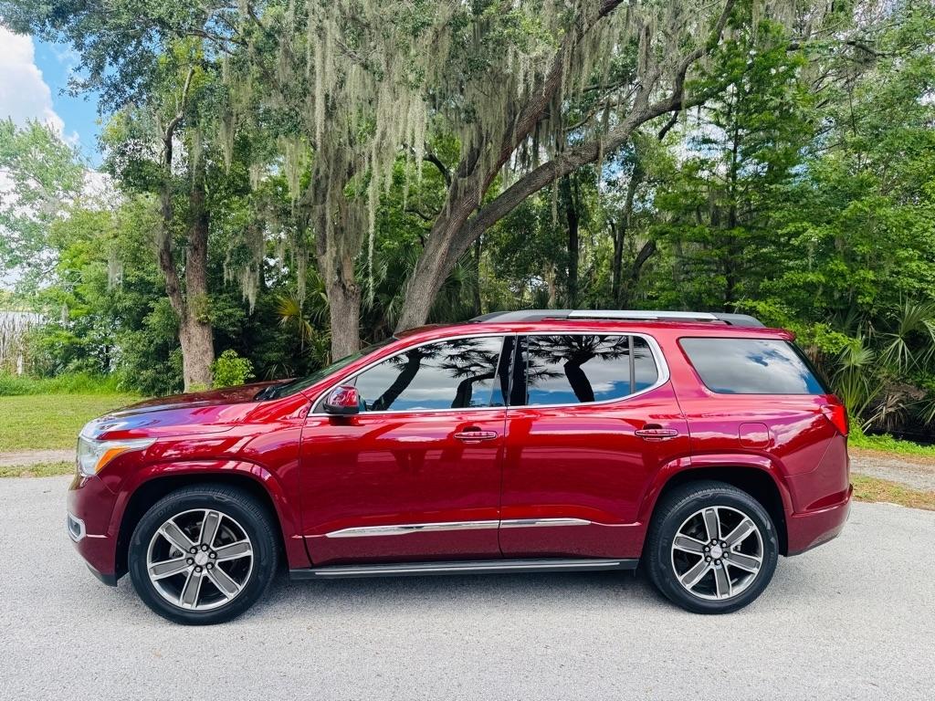 GMC Acadia Denali 2017
