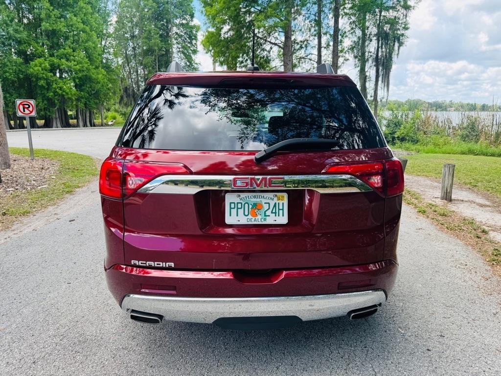 GMC Acadia Denali 2017