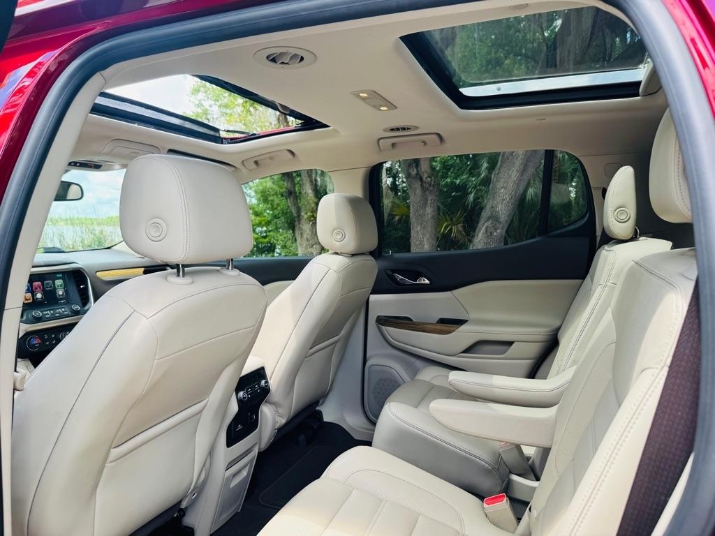 GMC Acadia Denali 2017
