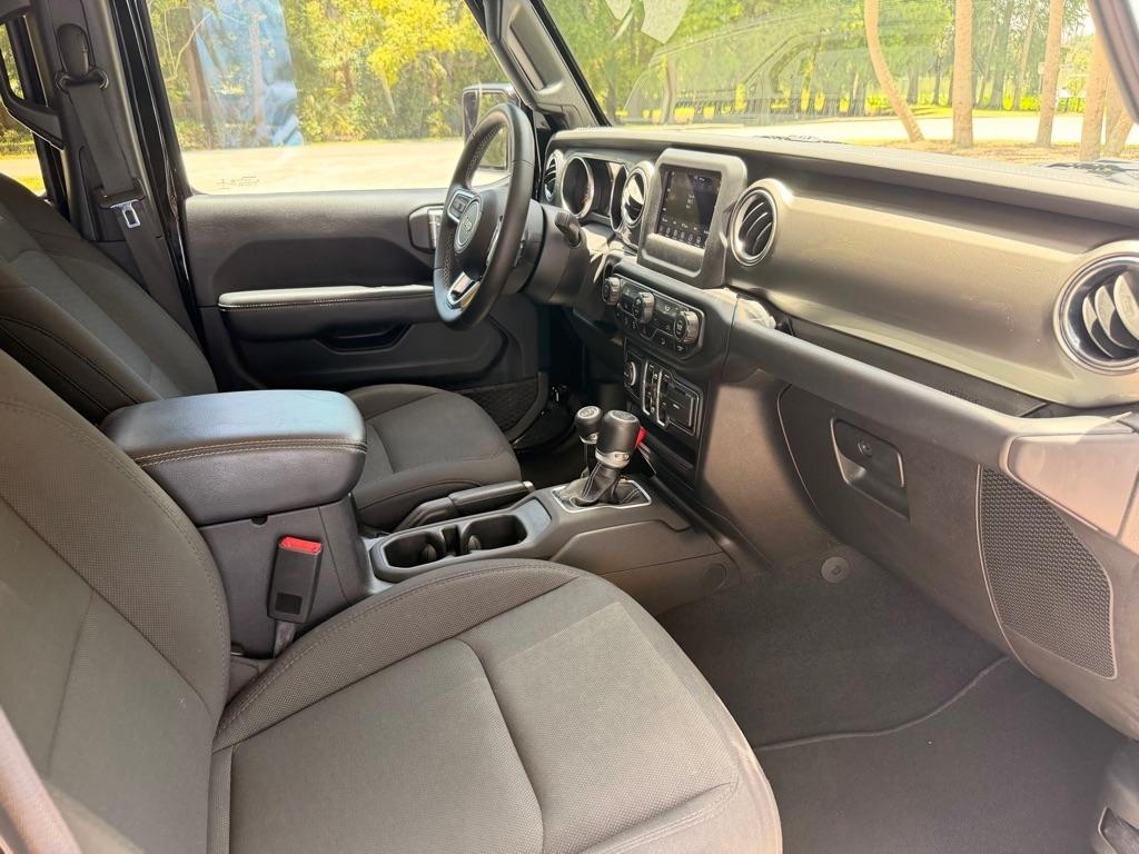 Jeep Wrangler Unlimited Sahara 2019