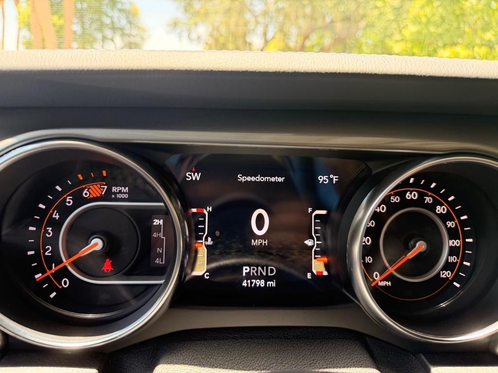 Jeep Wrangler Unlimited Sahara 2019