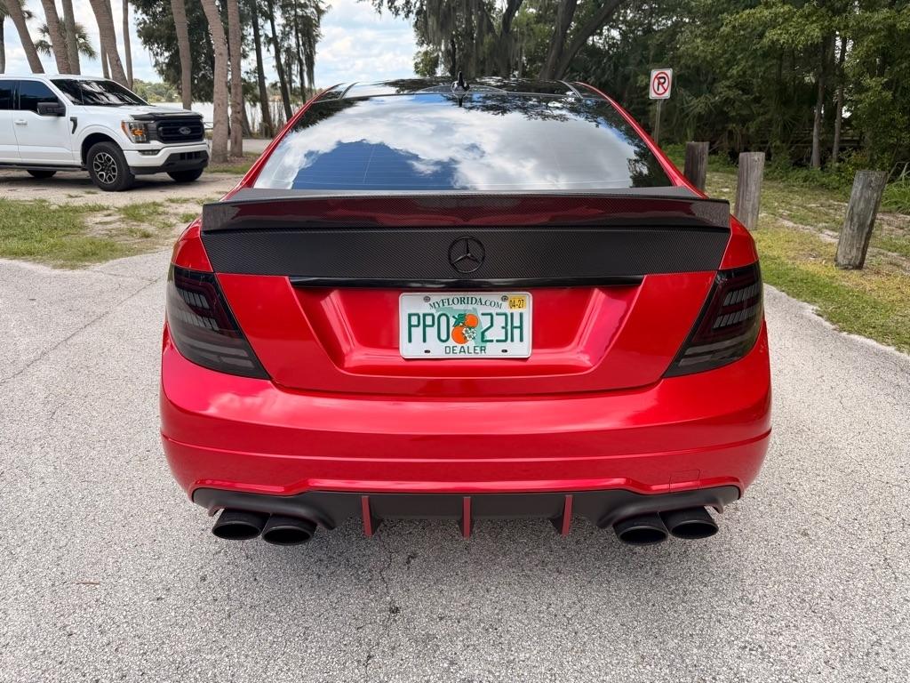 Mercedes-Benz C-Class C63 AMG Coupe 2012