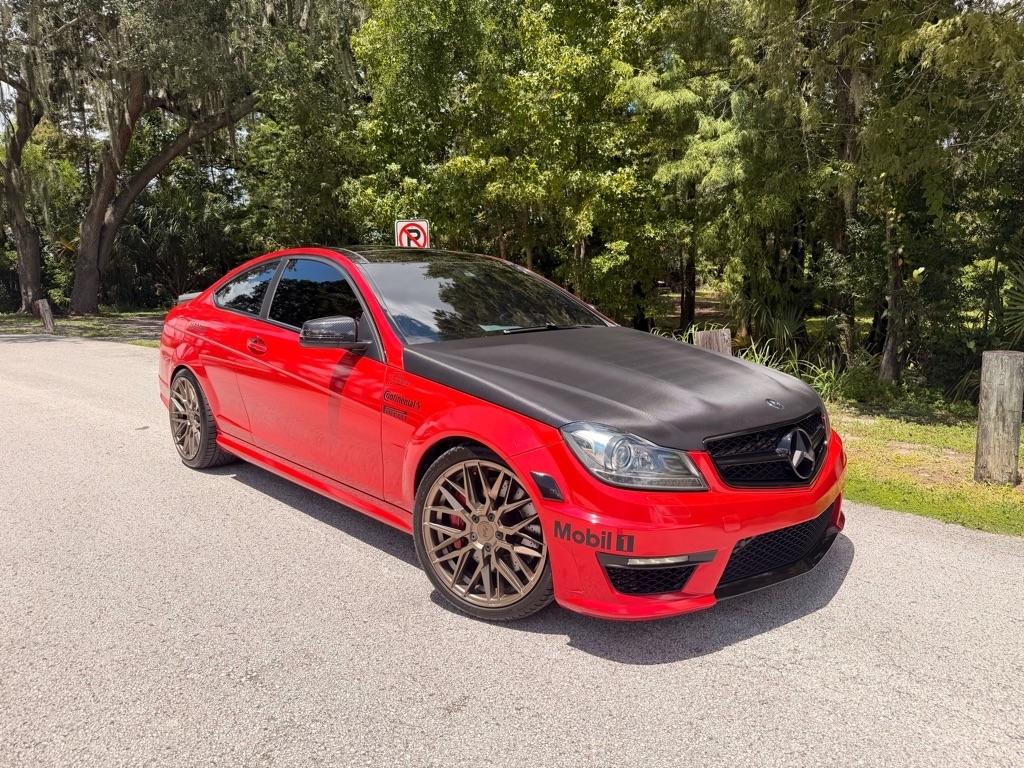 Mercedes-Benz C-Class C63 AMG Coupe 2012