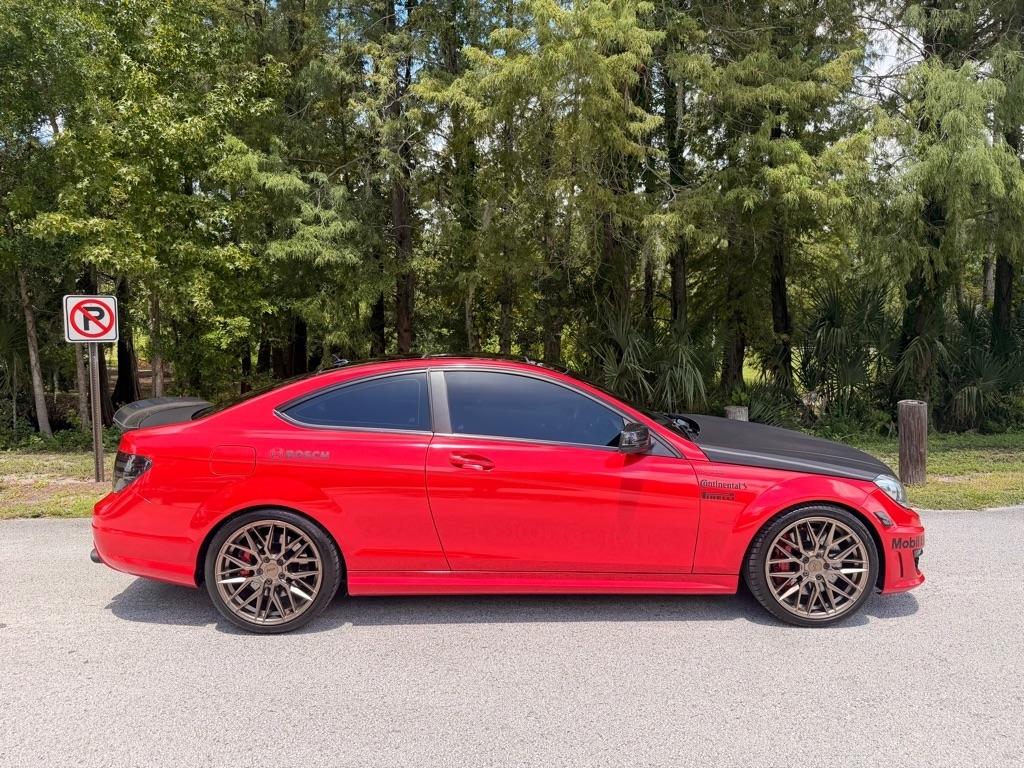 Mercedes-Benz C-Class C63 AMG Coupe 2012