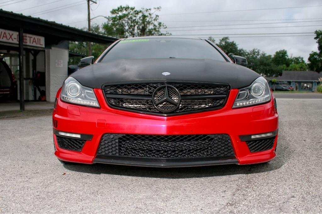 Mercedes-Benz C-Class C63 AMG Coupe 2012