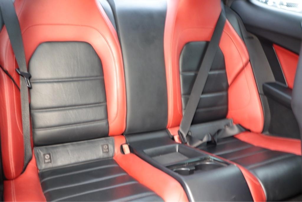 Mercedes-Benz C-Class C63 AMG Coupe 2012