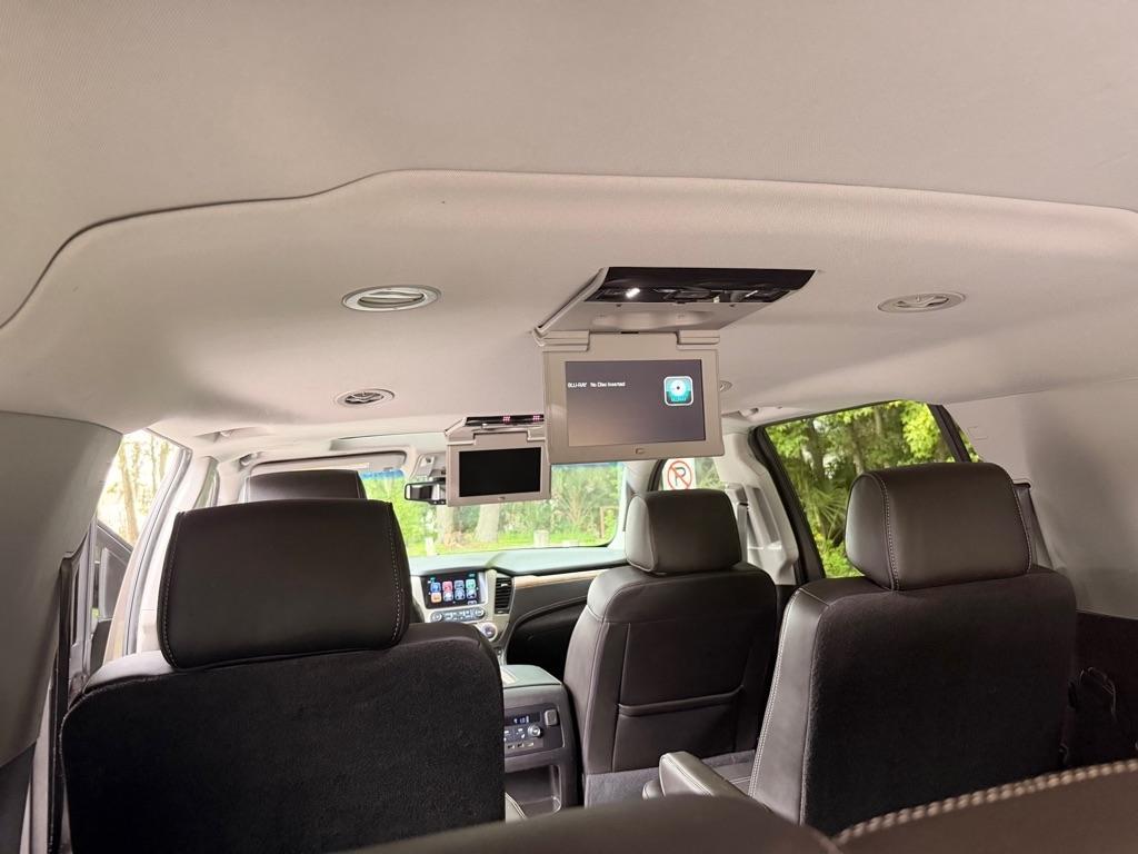 GMC Yukon XL Denali 4WD 2019