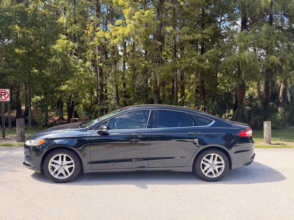 Ford Fusion SE 2014