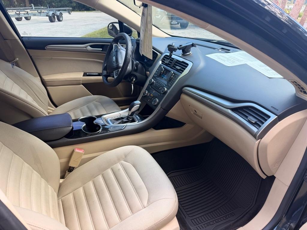 Ford Fusion SE 2014