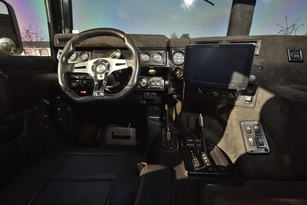 1996 Hummer H1 - Photo 14