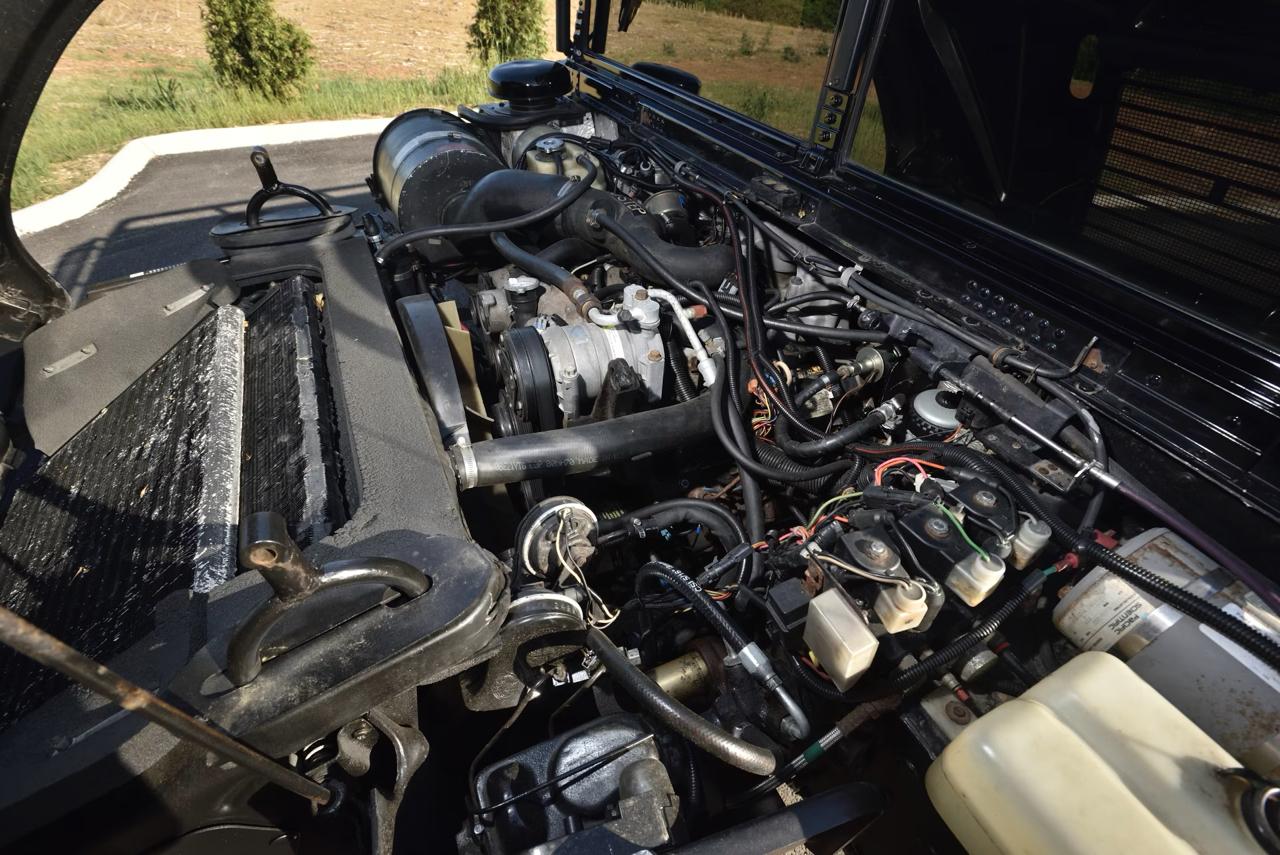 1996 Hummer H1 - Photo 17