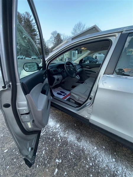 Honda CR-V LX 4WD 5-Speed AT 2013