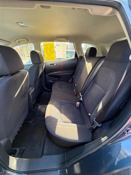 Nissan Rogue S AWD 2013