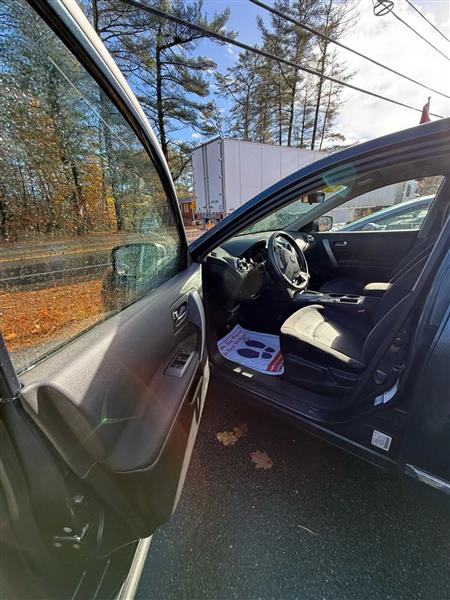 Nissan Rogue S AWD 2013