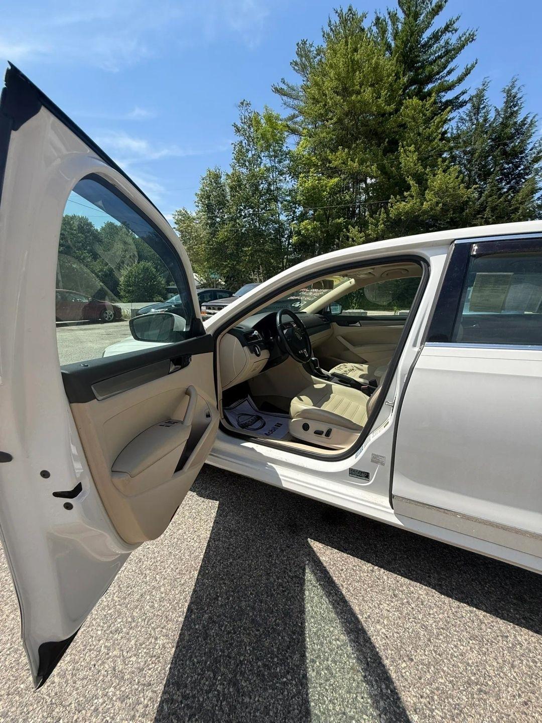 Volkswagen Passat SE PZEV 6A 2015