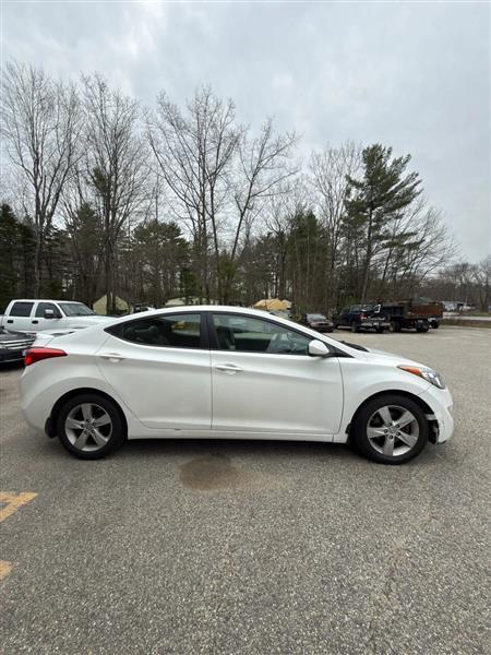 Hyundai Elantra GLS A/T 2013