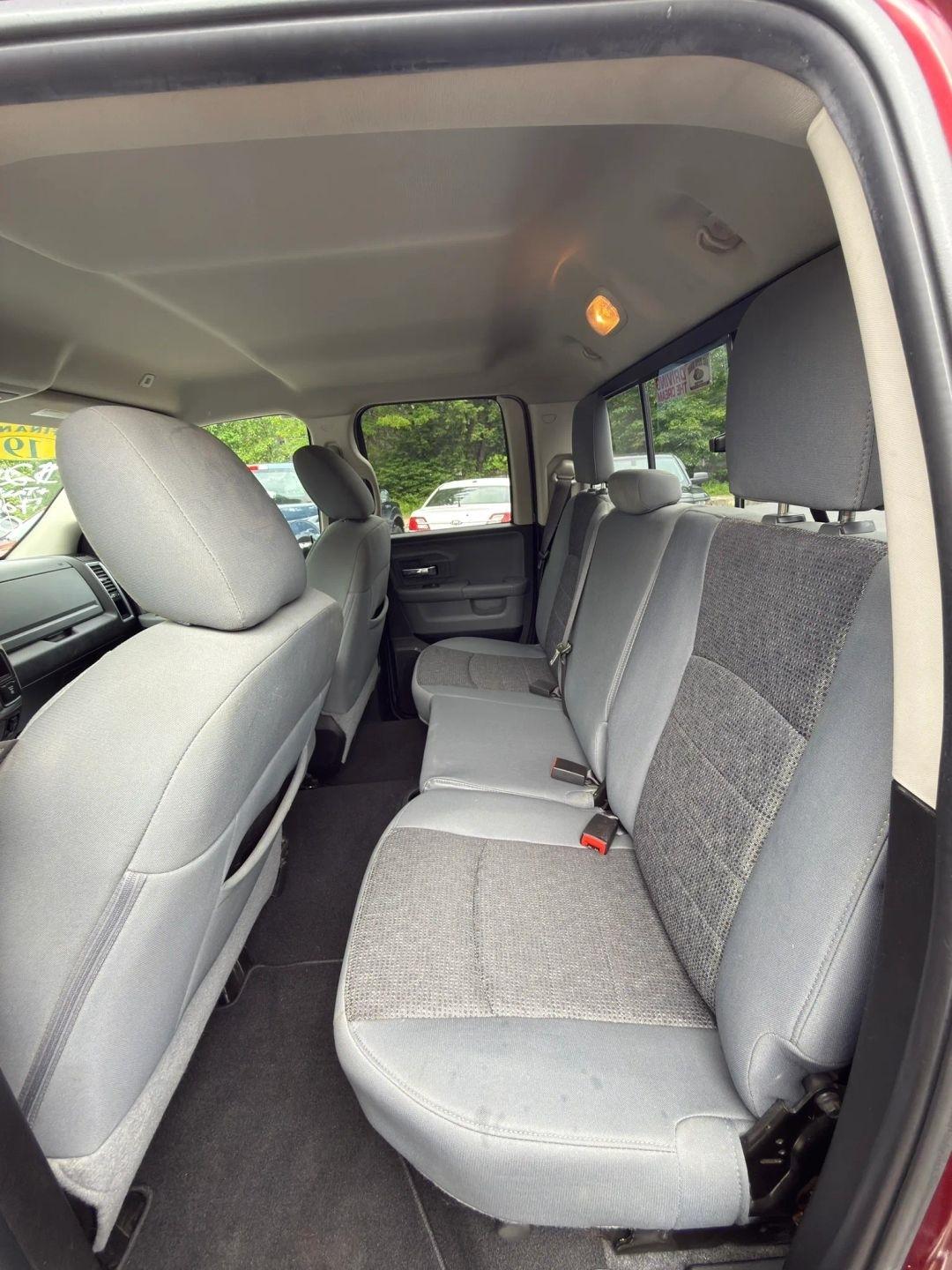 RAM 1500 Classic Tradesman Quad Cab 4WD 2019