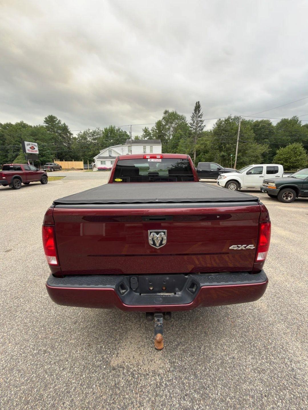 RAM 1500 Classic Tradesman Quad Cab 4WD 2019