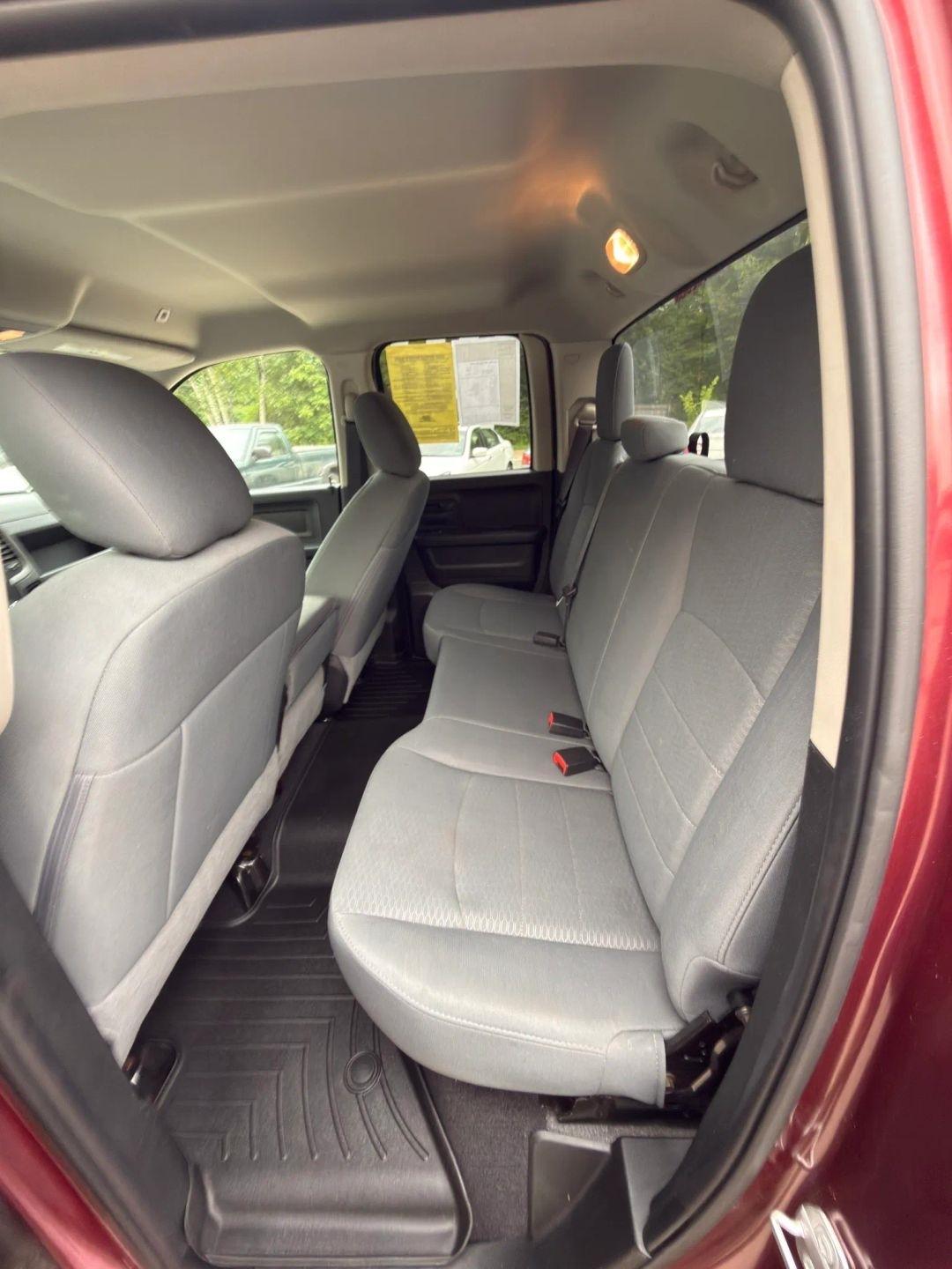 RAM 1500 Classic Tradesman Quad Cab 4WD 2019