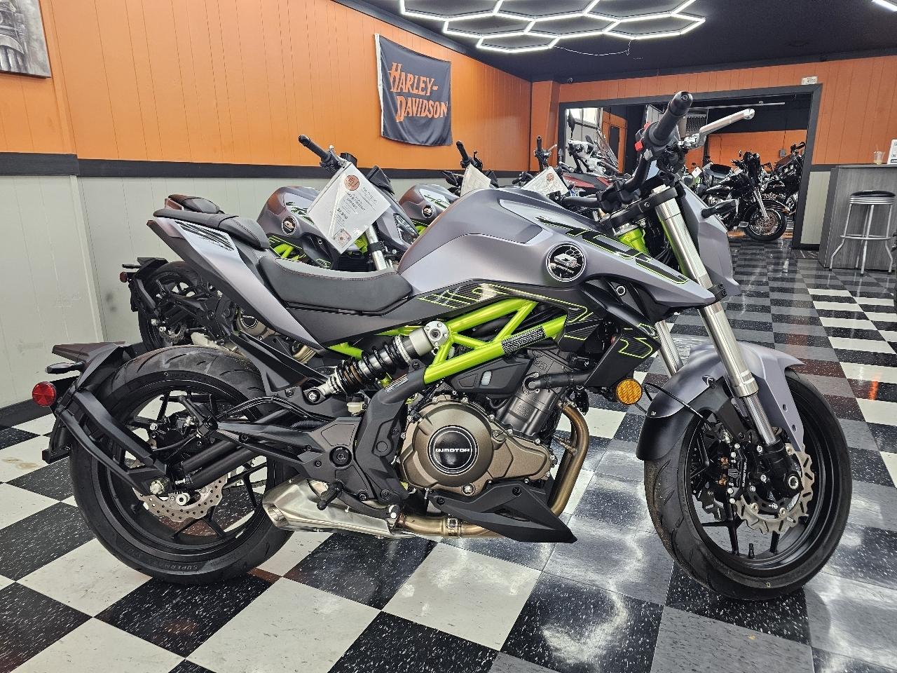 2023 QJ Motor Classic SRK 400 