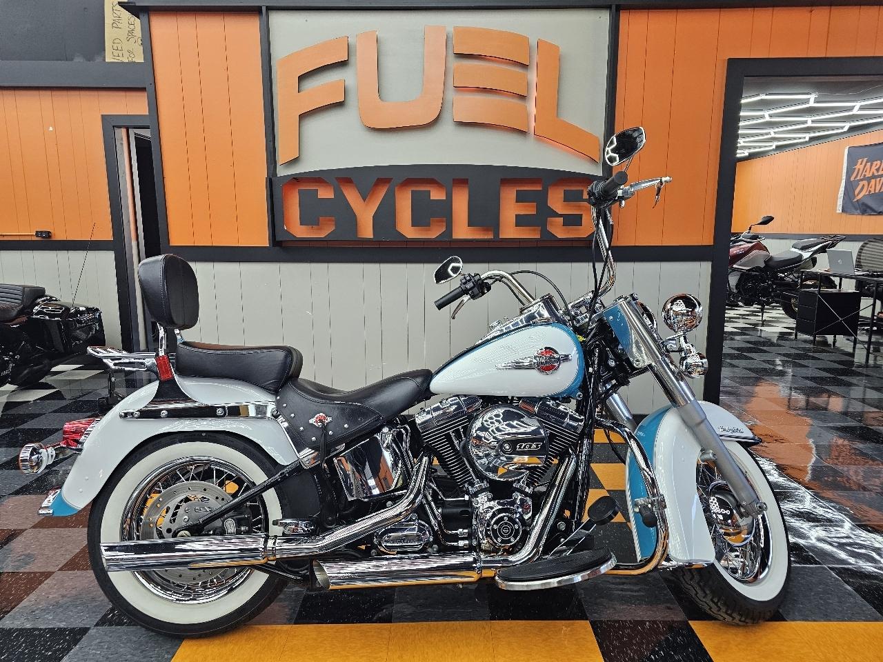 2016 Harley-Davidson FLSTC103 