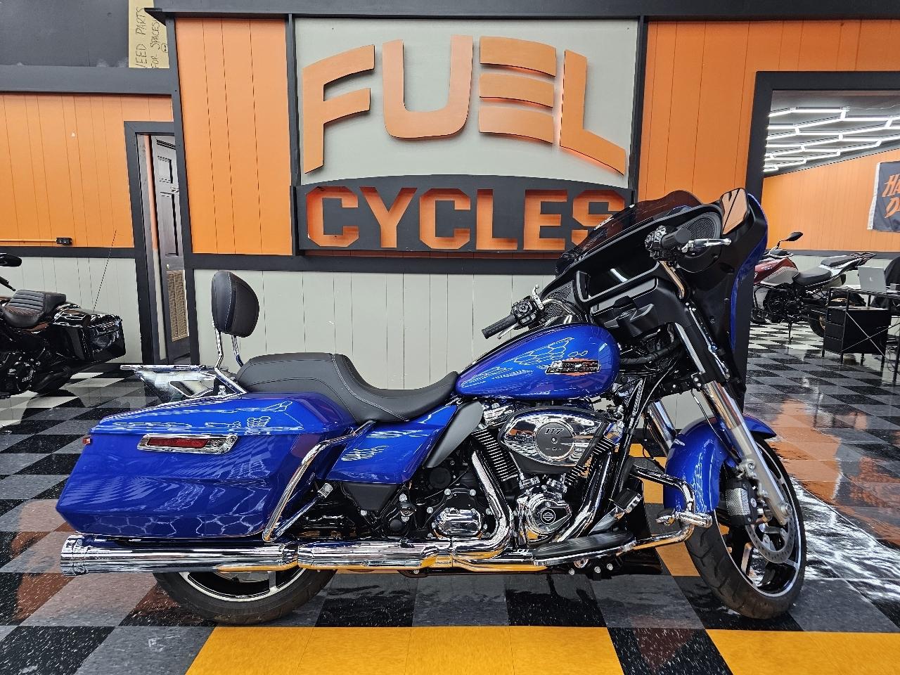 2024 Harley-Davidson FLHX 