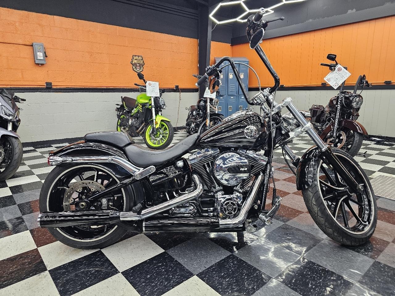 2016 Harley-Davidson Breakout 