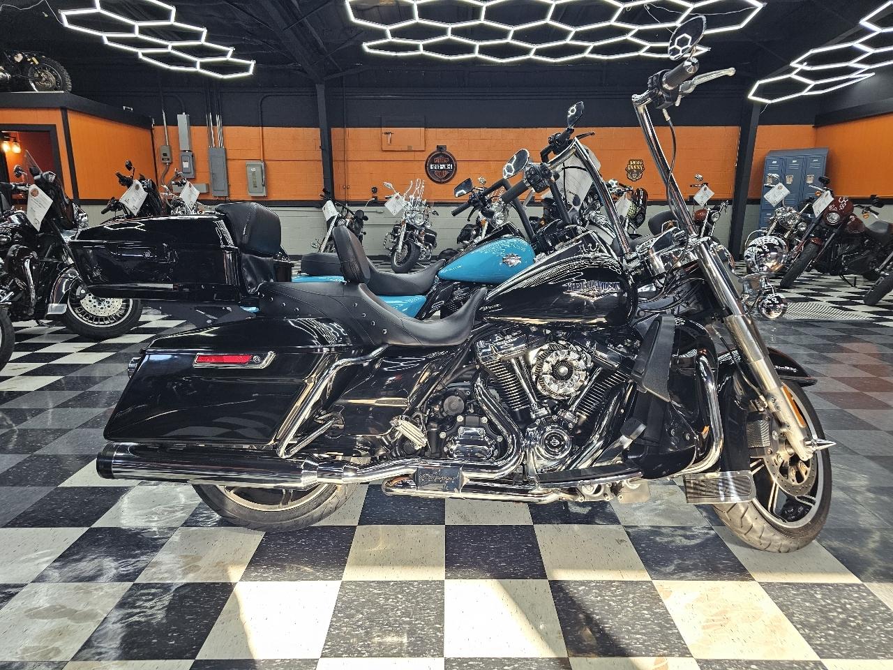 2022 Harley-Davidson Road King 