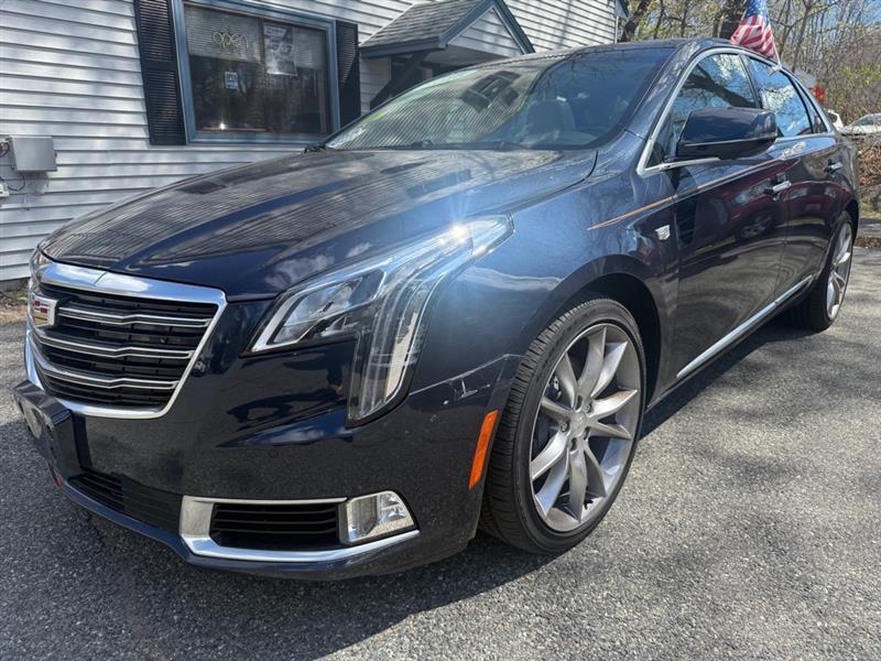 2018 Cadillac XTS 3.6L AWD Premium Luxury's photo