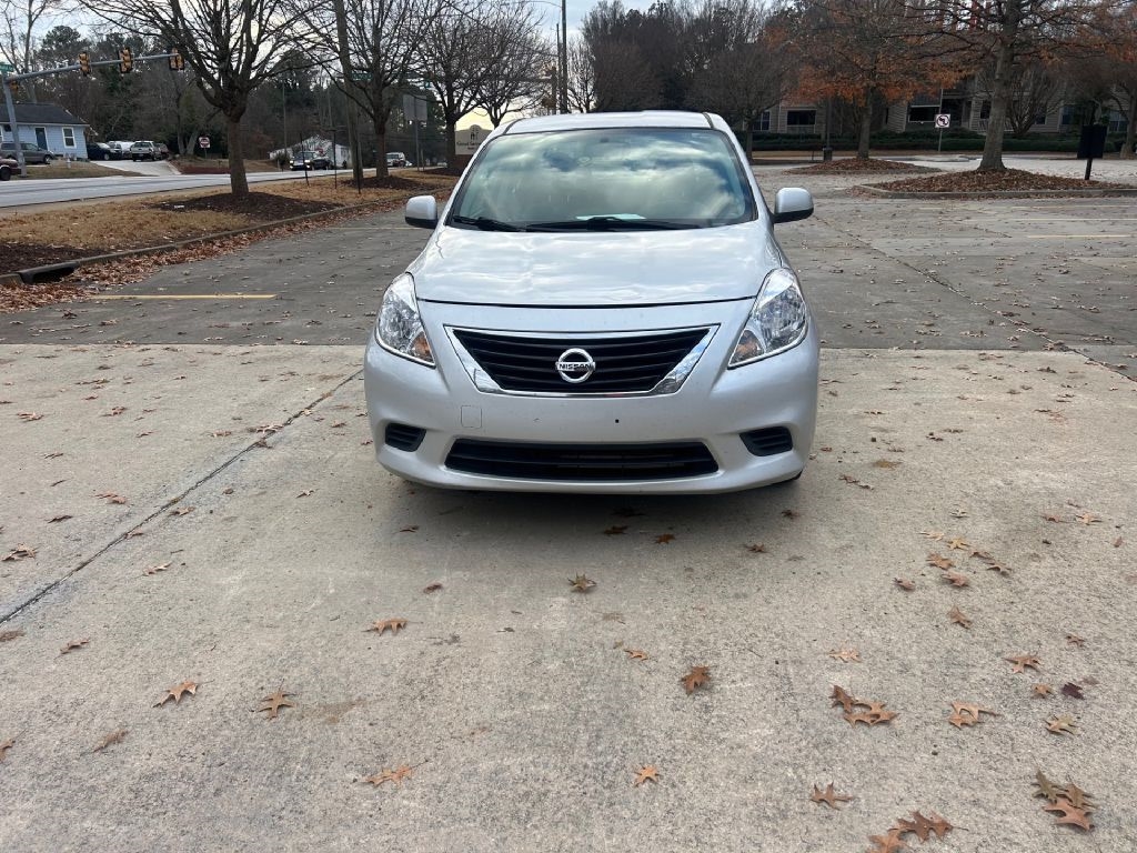 2013 Nissan Versa 1.6 S 4A