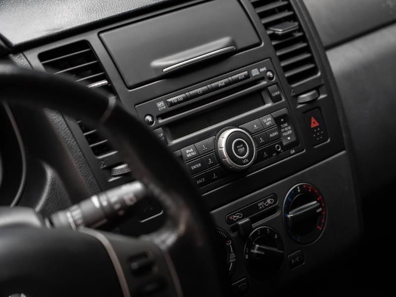 Nissan Versa 1.6 S Plus 2014