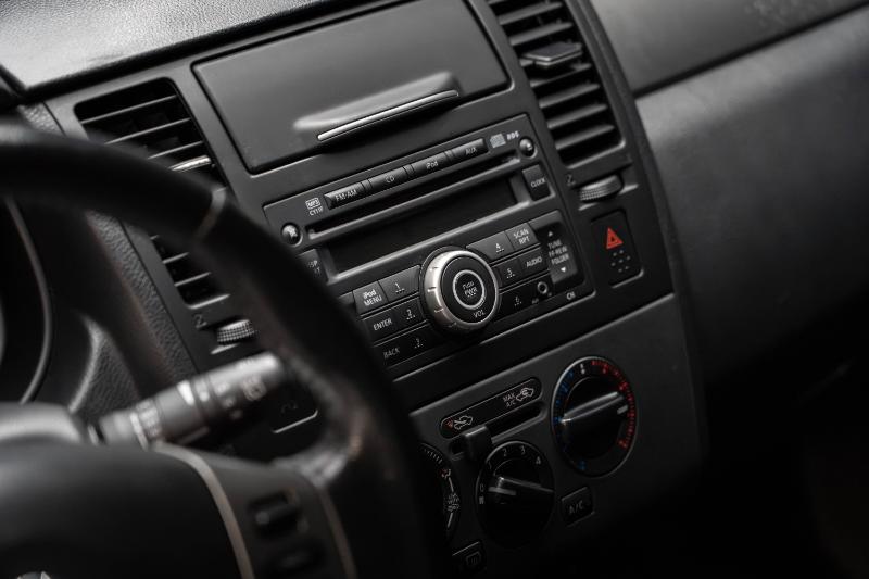 Nissan Versa 1.6 S Plus 2014