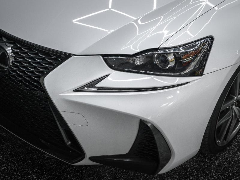 Lexus IS 300 AWD 2017