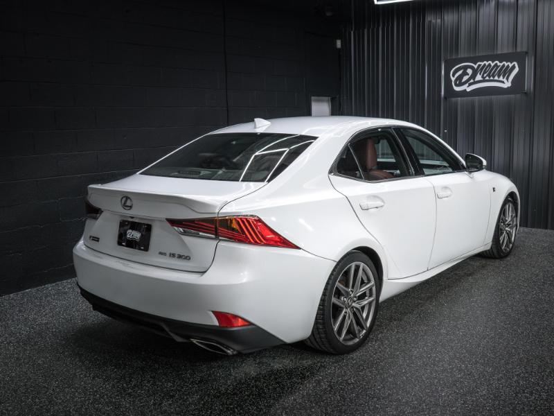 Lexus IS 300 AWD 2017
