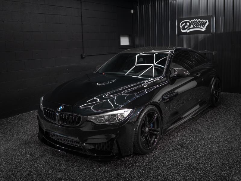 BMW M4 Coupe 2015