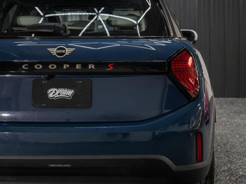 MINI Cooper Signature 4 Door Hatchback 2025