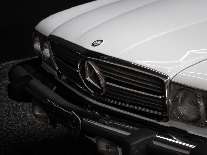 Mercedes-Benz 560 SL coupe 1989