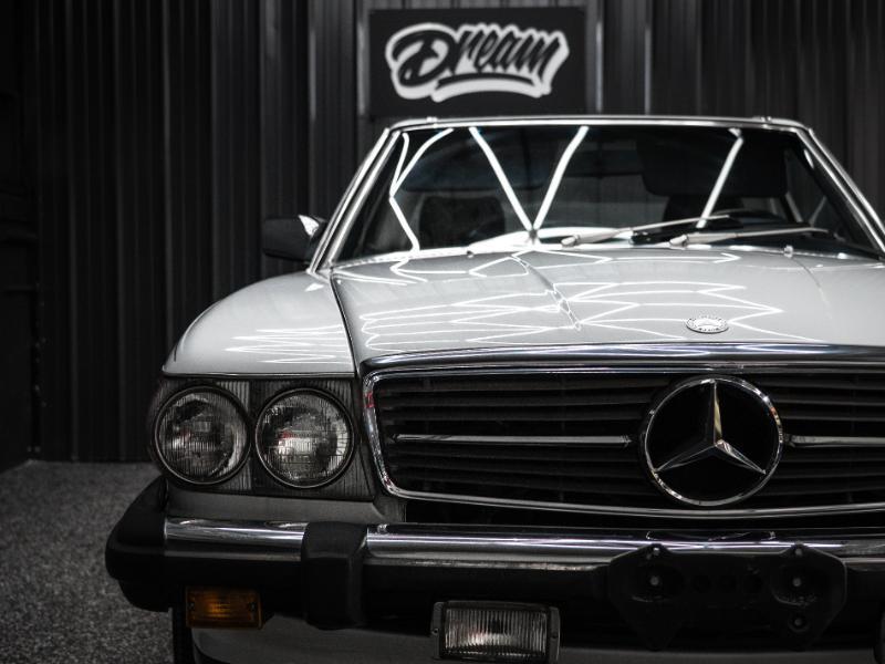 Mercedes-Benz 560 SL coupe 1989