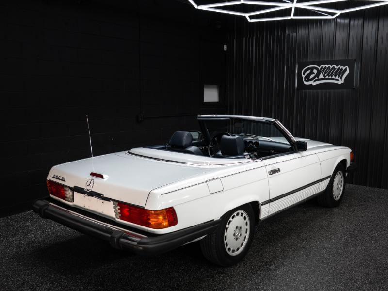 Mercedes-Benz 560 SL coupe 1989