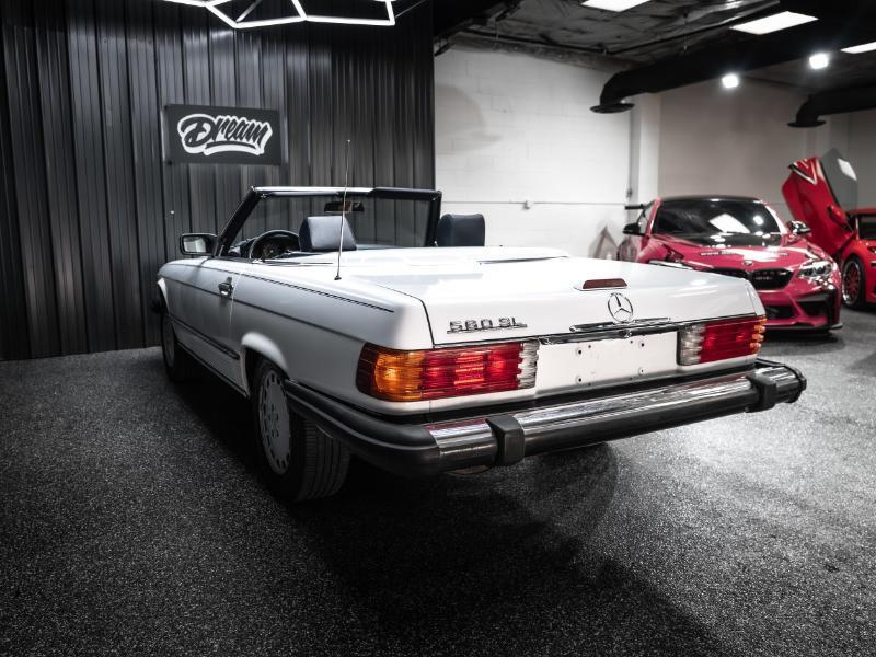 Mercedes-Benz 560 SL coupe 1989