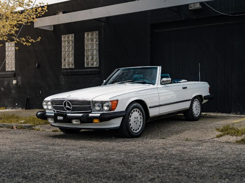 Mercedes-Benz 560 SL coupe 1989