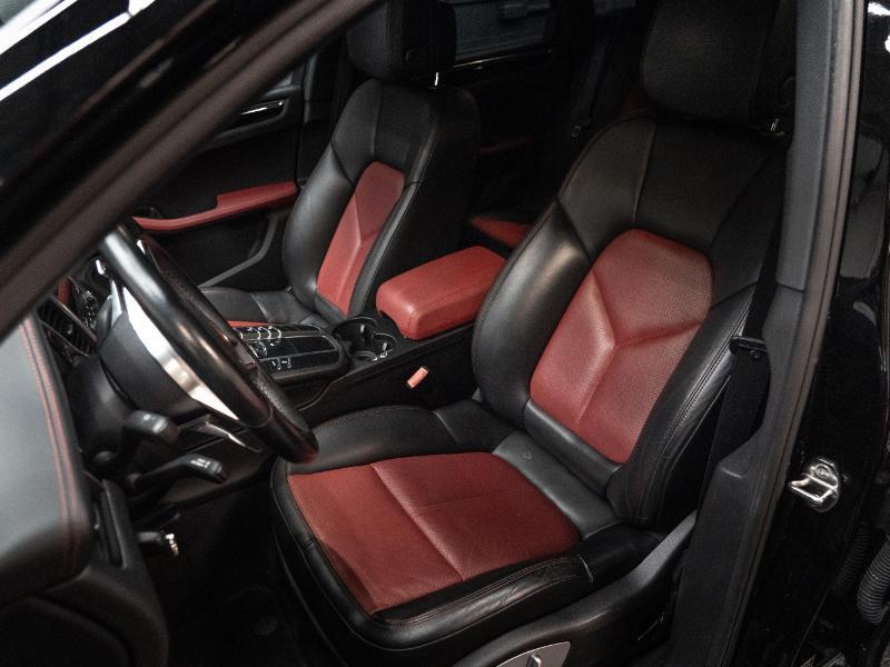 Porsche Macan Base 2017