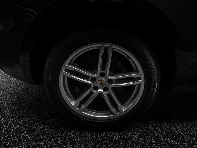 Porsche Macan Base 2017