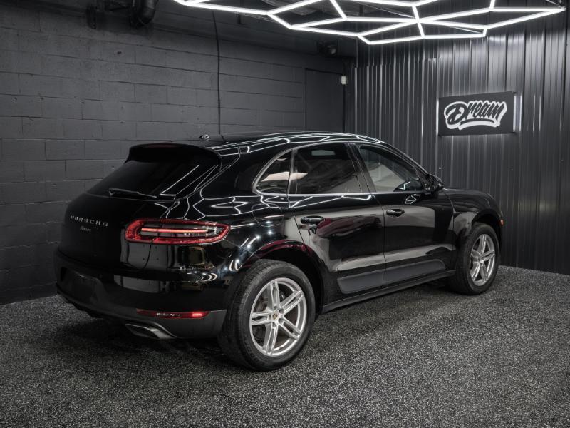Porsche Macan Base 2017