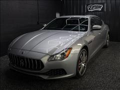 2017 Maserati Quattroporte 