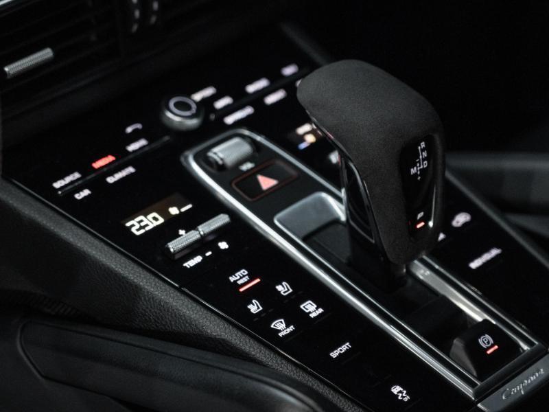 Porsche Cayenne Base 2020